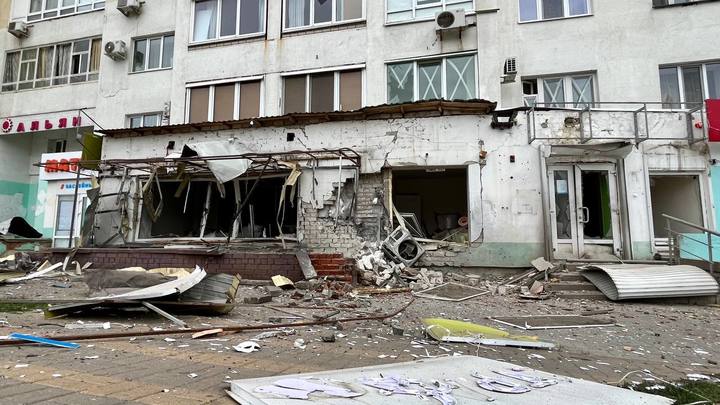 Над Белгородом сбито 10 реактивных снарядов, повреждено 12 многоэтажек