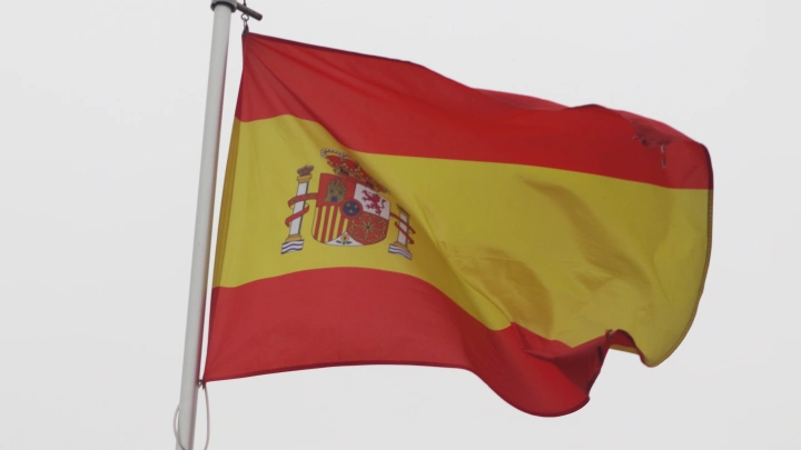 Консульство Испании в Москве прекратило выдачу виз гражданам России