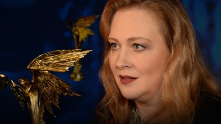 Унизившую русских Ауг попросили на выход: Что ей делать в русском театре?