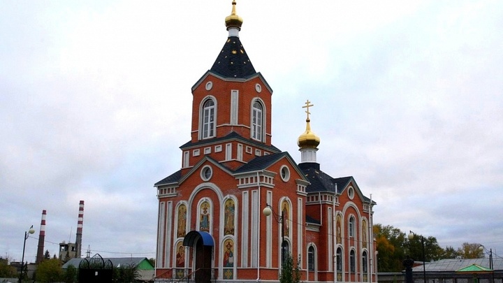 Курганский батюшка рассказал студентам о вреде матерных слов