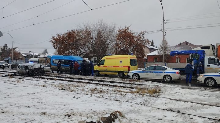 Водитель попавшей в смертельное ДТП новосибирской маршрутки рассказал о случившемся