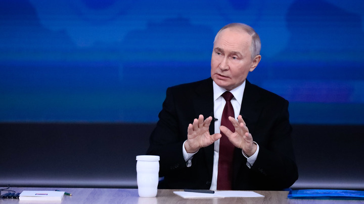 Вернувшийся из Германии в Тарусу Лев Зейбель попросил у Путина гражданство