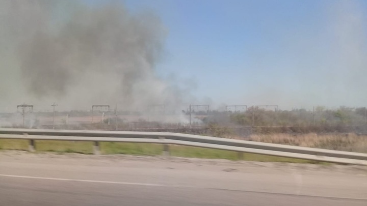 В Ростове и 12 районах области МЧС предупредило о высокой пожароопасности