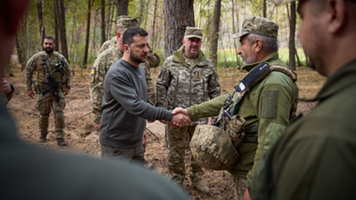 Последний шанс Украины. Киев готовится к третьему поражению