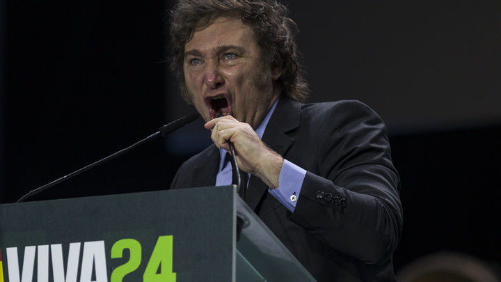 Посол Испании отозван из Аргентины: В Мадриде недовольны словами Милея