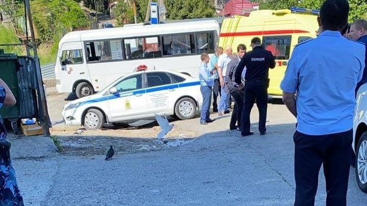 Не отошла от шока: Пострадавшей от рук насильника в Сочи девочкой занялись психологи