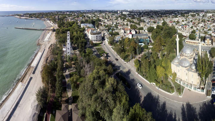 Мы не просто выстояли: Спрос на отдых в Крыму помог сохранить деньги в семье