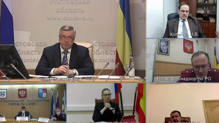 Это провокация: Заснувший на совещании у ростовского губернатора чиновник спровоцировал скандал