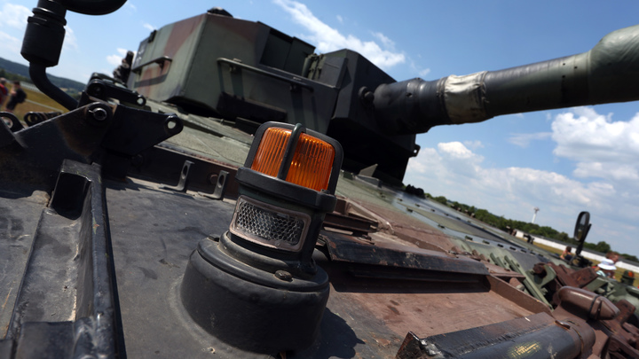 Танкам НАТО башню не срывает. Правда? Главная ошибка рассекречена