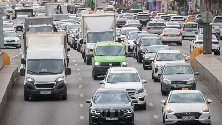 На Кубани машинам начнут присваивать номера с новым кодом региона