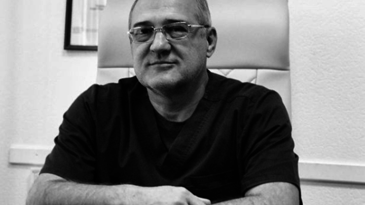 В Краснодаре от коронавируса скончался известный врач-отоларинголог из Адыгеи