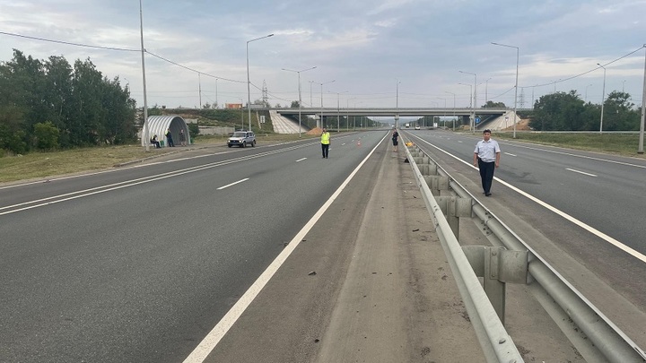 На трассе М-5 в Самарской области школьник на Ладе насмерть сбил женщину и скрылся