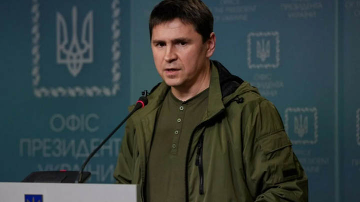Должны дотерпеть: Подоляк объяснил необходимость войны до конца