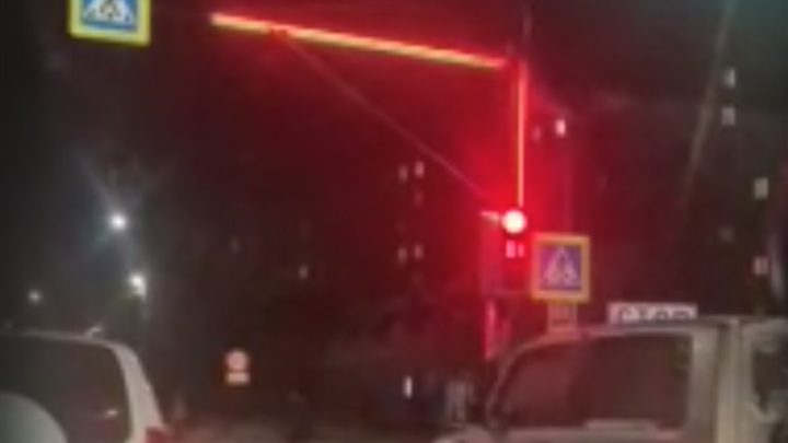 В Кургане установили необычный светофор во 2-ом микрорайоне