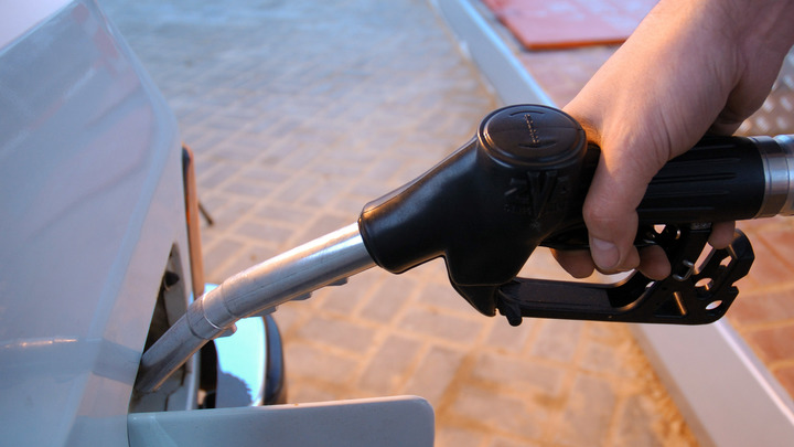 Цены на бензин в России рванут вверх: Сенатор рассказал, насколько высоко