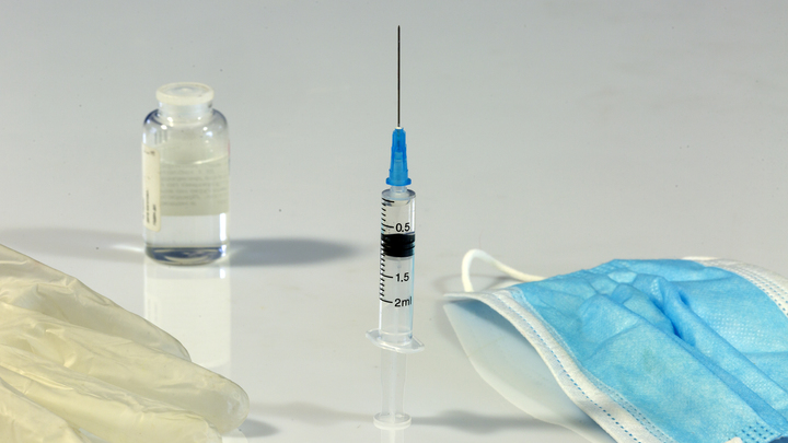 Когда вакцинироваться нельзя: Полный список противопоказаний. Официальный