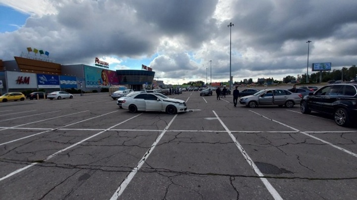 В Тольятти злостный нарушить без водительских прав устроил ДТП с пострадавшей