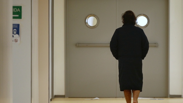 Как полторы пачки сигарет: Мясников назвал провоцирующую рак безопасную привычку