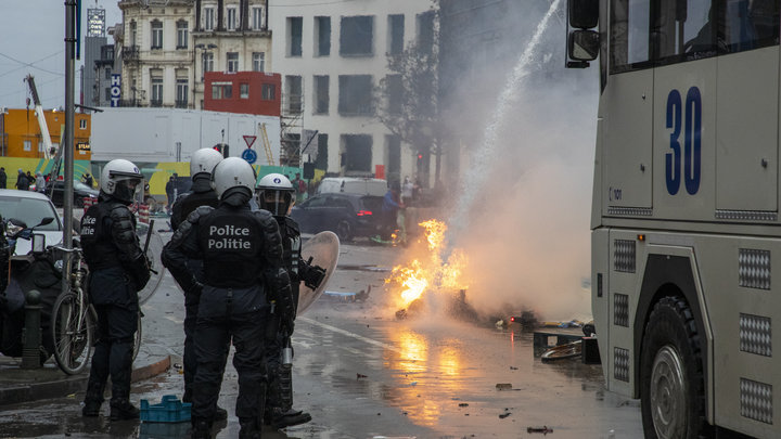 России не понадобятся ракеты: Самоуничтожение Европы в пяти фотографиях