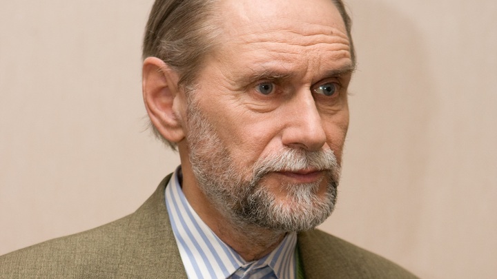 Вдова и сын Виктора Коклюшкина не смогли попасть на похороны