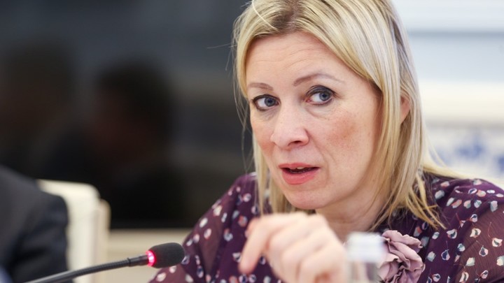 Говорил вычурно и угрожающе: Французы обиделись на Шойгу. Захарова обнулила претензии