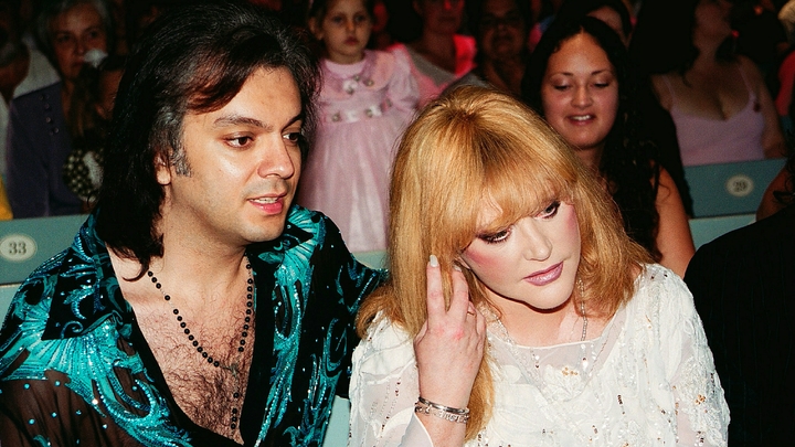 Продюсер Кобылянский рассказал, что Пугачева не нашла нужным спасать Киркорова
