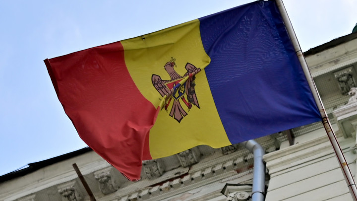 Арестовать Путина. В очередь провокаторов встала Молдавия. Вышло глупо