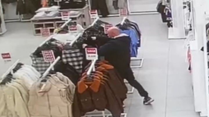 В Архангельске задержали шоплифтера