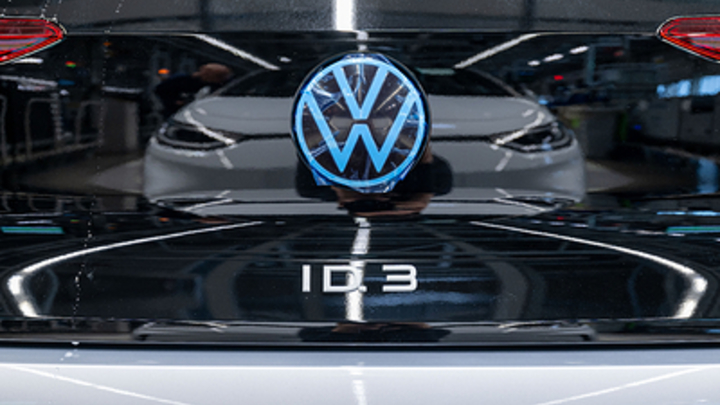 Перезапуск бизнеса: Филиал Volkswagen в России заявил о смене названия