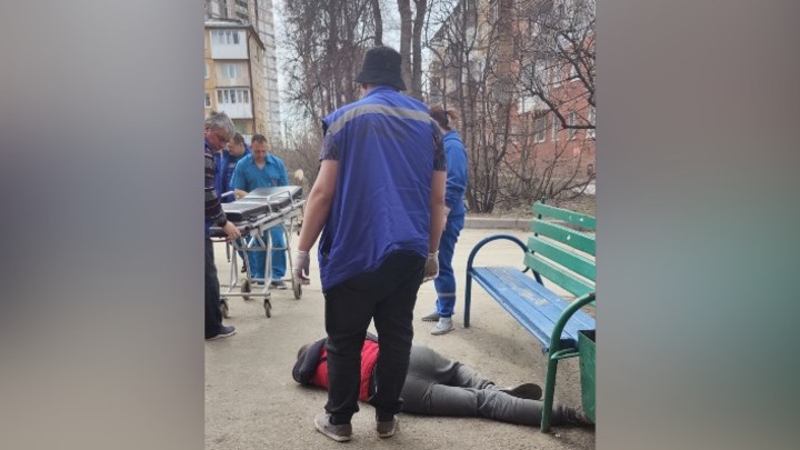 Жители Кемерова сообщили о трупе на проспекте Ленина