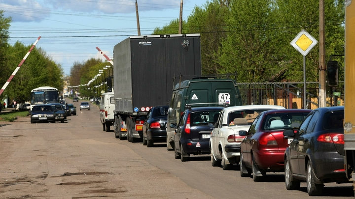 Киев дал добро на проезд авто с приднестровскими номерами через российско-украинскую границу