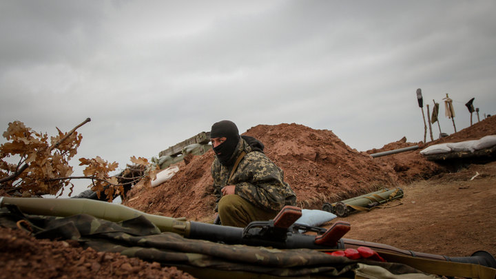 В ДНР объяснили необычную активность украинского командующего ООС в Мариуполе