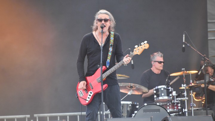 Фестиваль Русское лето в Пскове 2022: концерты СерьГи и 7Б, программа