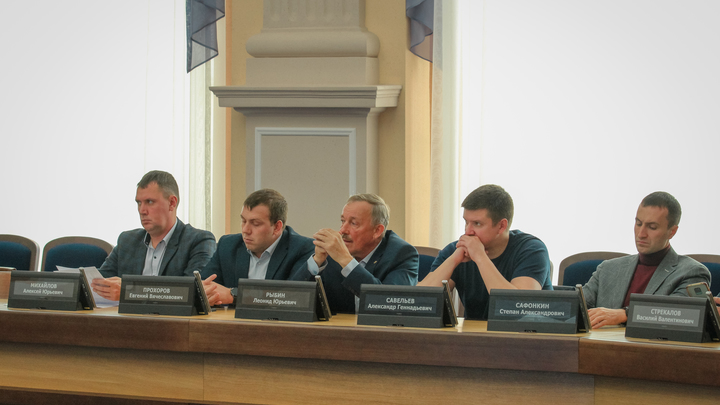 Депутатам Горсовета Новосибирска хотят прибавить работы
