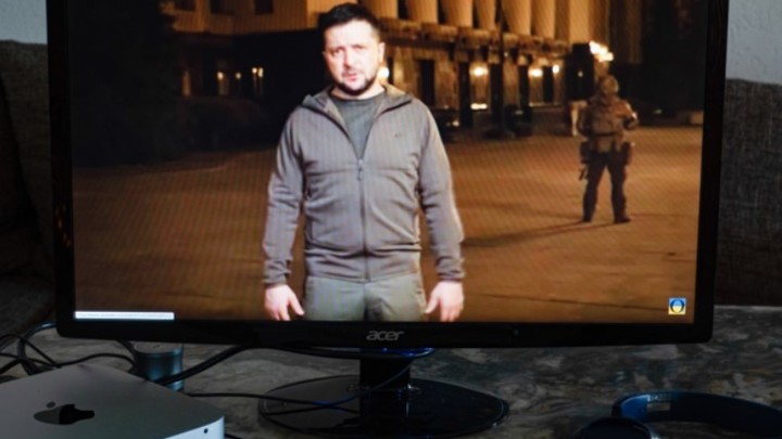 Зеленский попиарился на переговорах с Путиным. Полянский: Незачем разговаривать