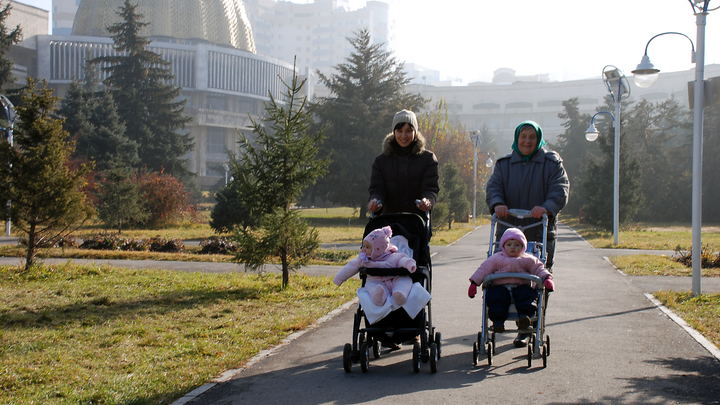 В Алматы балконы жилых домов будут стеклить по дизайн-коду, чтобы уйти от визуальной какофонии