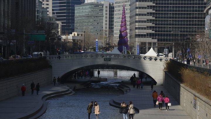 Крушение штурмовика и приостановка авиасообщения: Что случилось на Корейском полуострове?