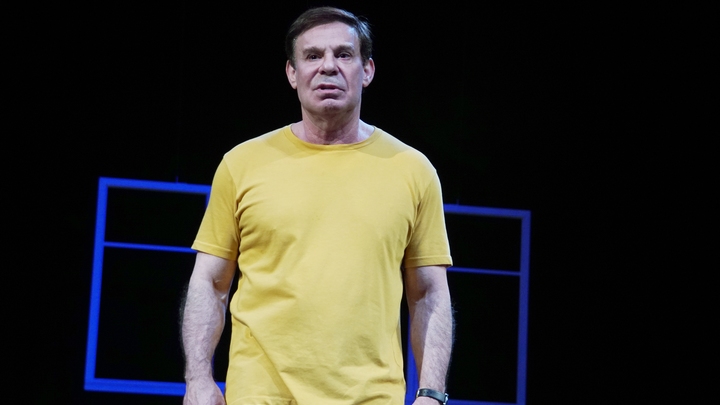 Ефим Шифрин уехал в Израиль. Скандал он погасил одним заявлением