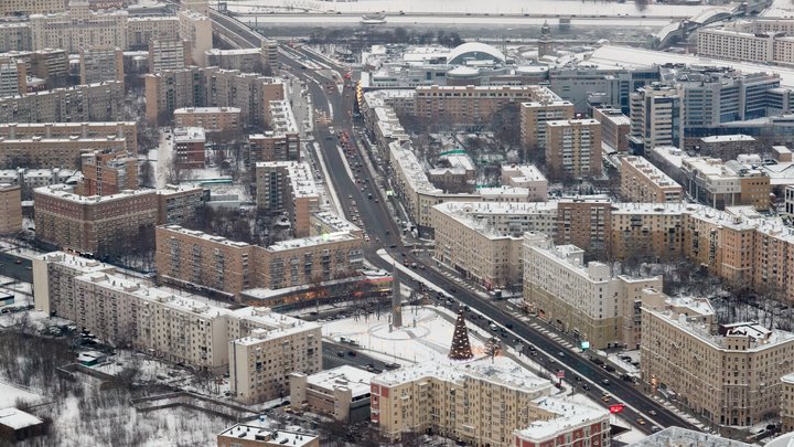 Столица поплывет: после снегопадов москвичам пообещали продолжительную оттепель
