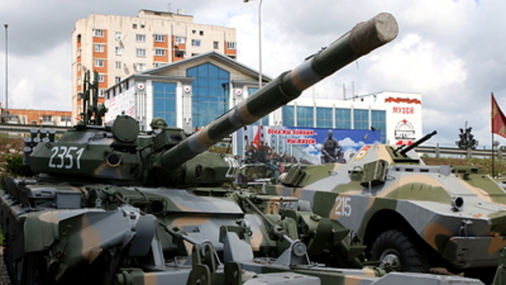 Минобороны России обнародовало видеозапись уничтоженных танков Leopard и БМП Bradley