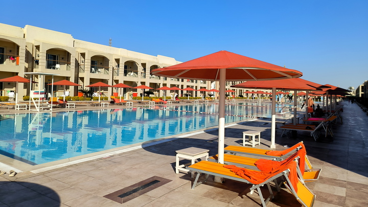 Цены растут: названа минимальная стоимость отдыха на юге России