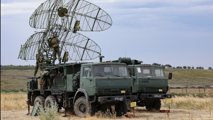 Кто на самом деле защищает небо Донбасса: Минобороны России показало редкие кадры