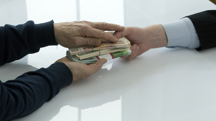 Стихийное бедствие: В России предложили приравнивать коррупцию к госизмене