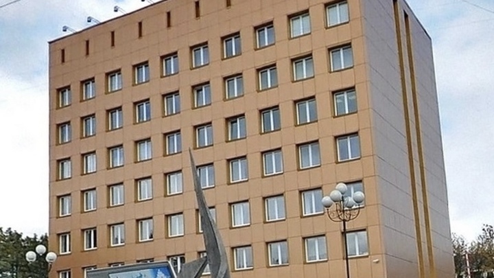 Вместо снегоуборочной техники администрация Владимира покупает элитные иномарки