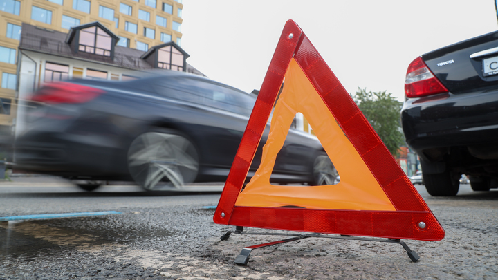 Внедорожник перевернулся в жёстком ДТП в Подольске