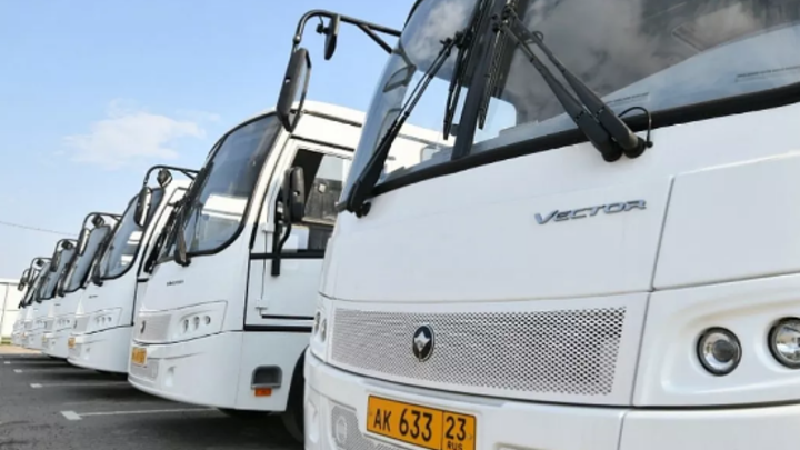 В Краснодаре в дни Кубанской ярмарки к комплексу Экспоград-Юг пустят три автобуса