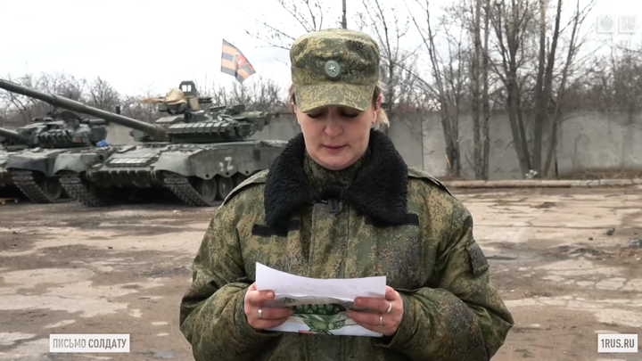 Дети отправили послания русским воинам в Донбасс: Пронзительные строки растрогали до слёз