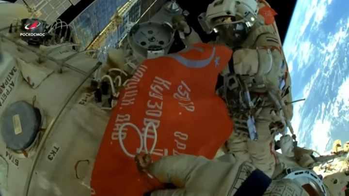 Вселенная – сфера конкуренции: Путин поздравил русских с Днём космонавтики