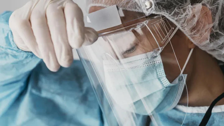 Прорыв в терапии онкологии: учёные нашли бактерию, которая уничтожает раковые опухоли