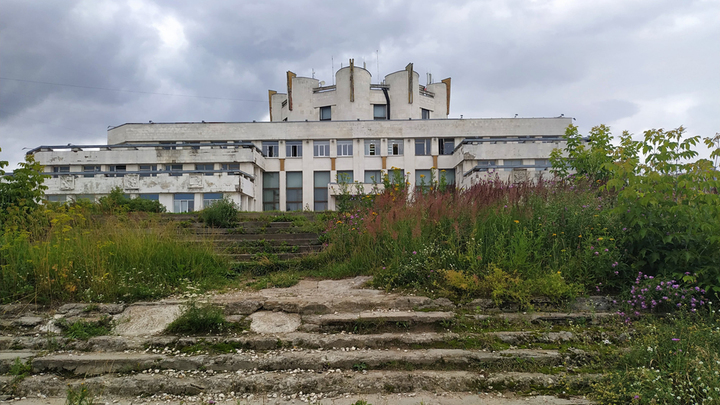Владимирцы хотят сохранить зелень в парке у ДТЮ. И никаких бизнес-центров!